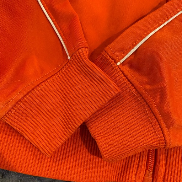 EC boys Nike track sweat suit in grey and orange sz5 - Picture 11 of 13